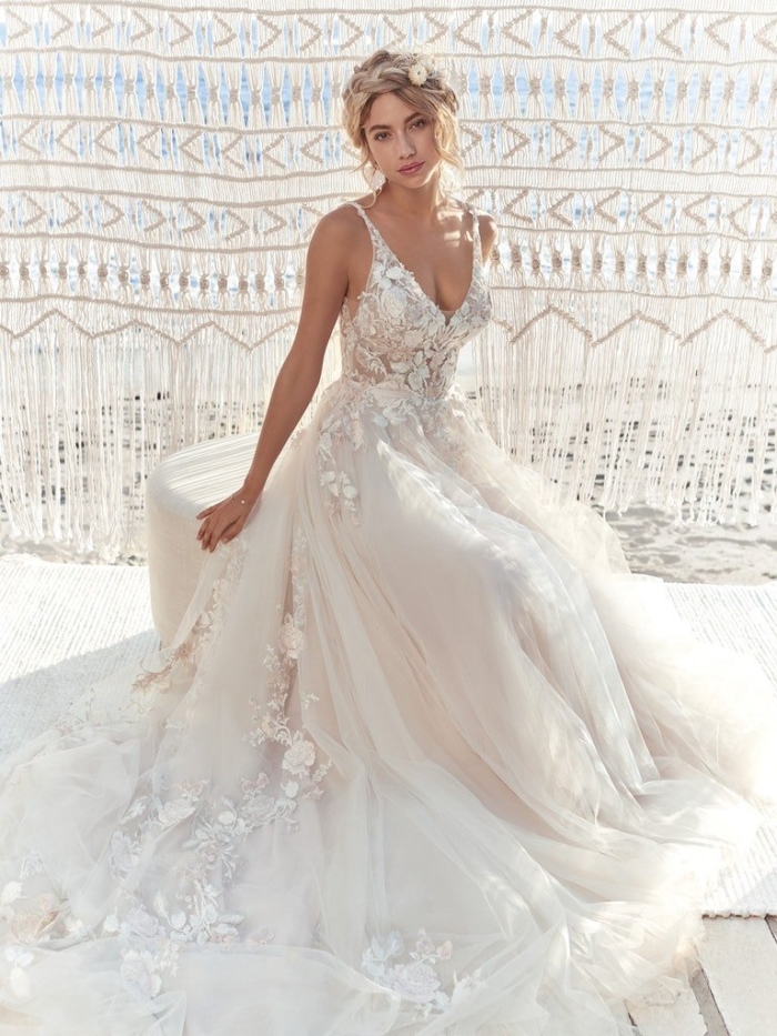 Wedding gown for Scorpio (Oct 24– Nov 22) The Sultry Siren