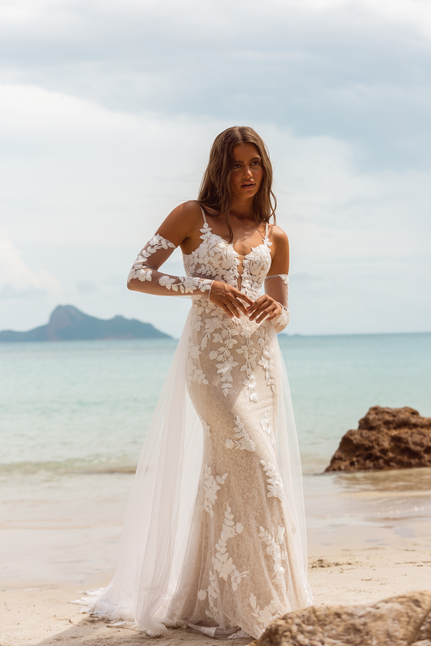 Research Bridal Styles That Suit Your Body Type | Aleana's Bridal Research Bridal Styles That Suit Your Body Type | Aleana's Bridal