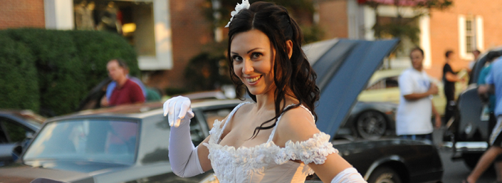 aleanas-bridal-dresses-slide03